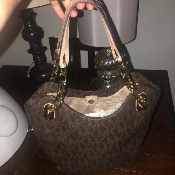 Michael Kors - Picture 4 of 8